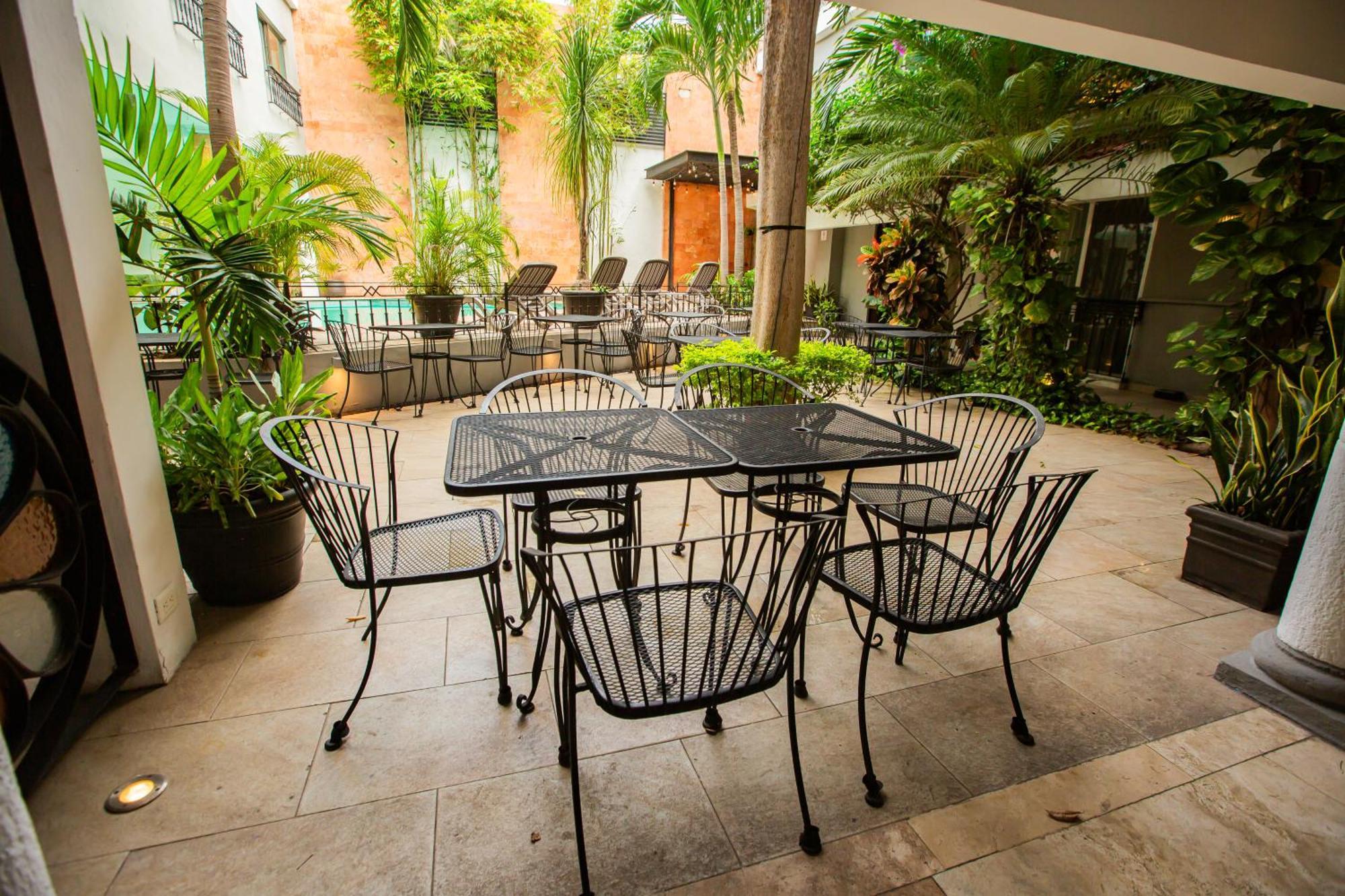 Hotel Nacional Merida Luaran gambar