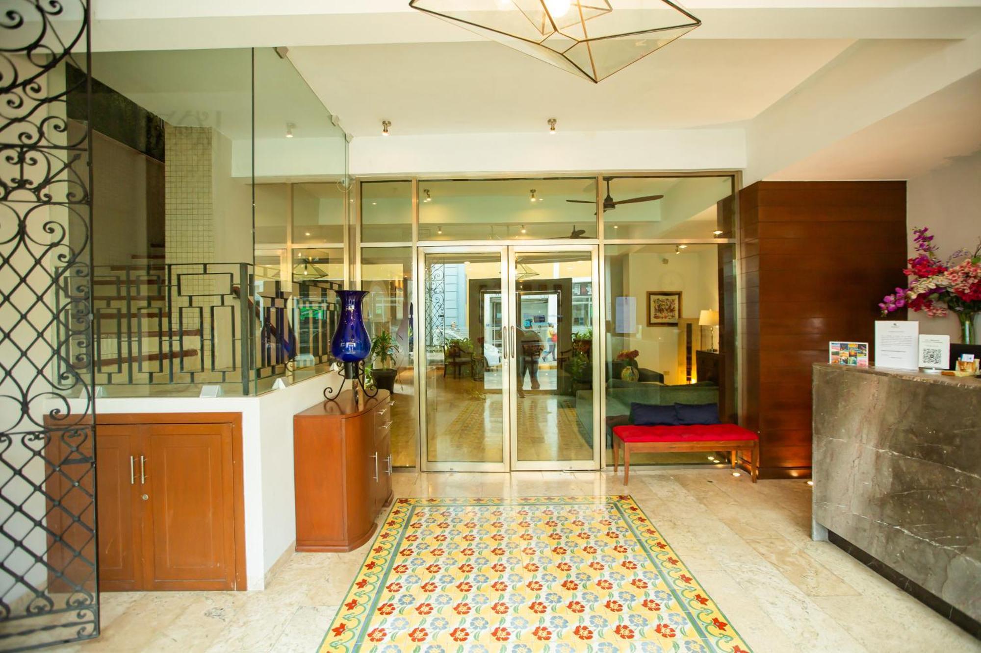 Hotel Nacional Merida Luaran gambar